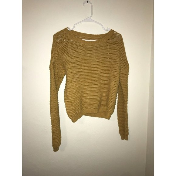 Aeropostale Gold Cable Knit Pull Over Sweater Womans Medium Preowned - Picture 1 of 5